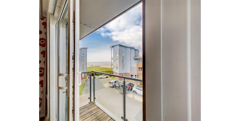 5 Cwrt Afon Lleidi, Millennium Quay