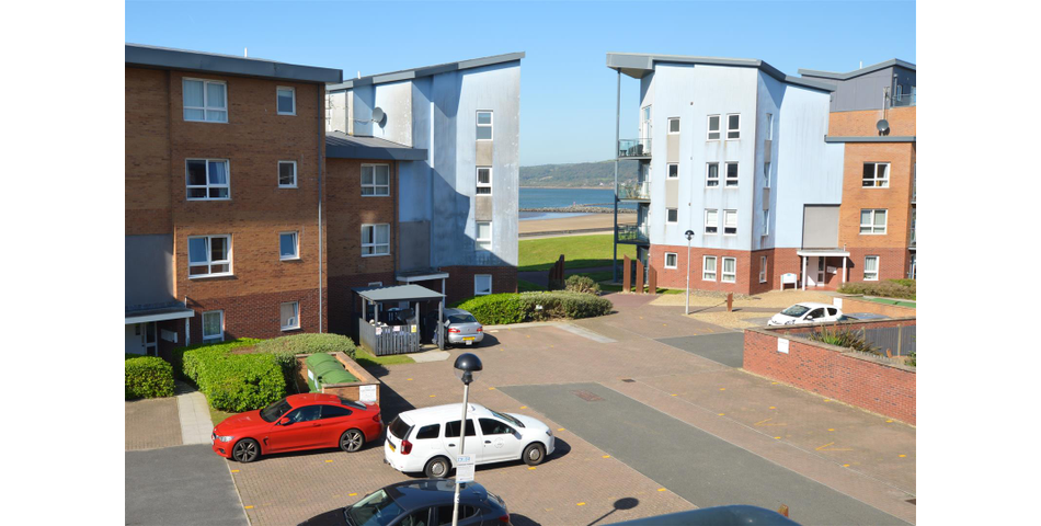 5 Cwrt Afon Lleidi, Millennium Quay
