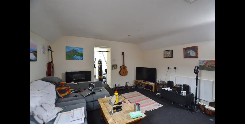 Mixed-use Commercial and Residential Unit