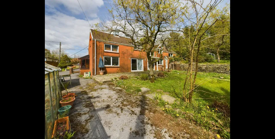 Heol Y Gors, Cwmgors, Ammanford