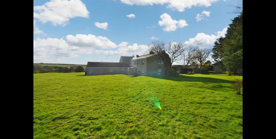 Torbant Farm House