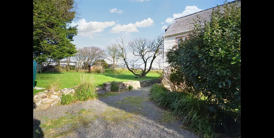 Torbant Farm House