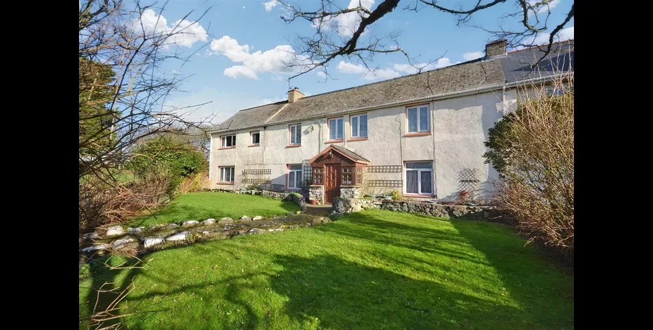 Torbant Farm House