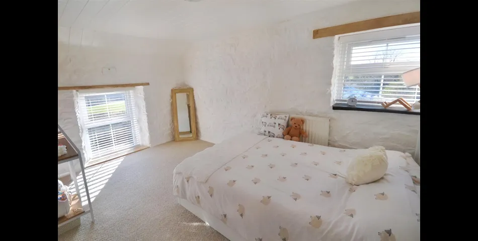 Detached Four Bedroom House, Carmathen