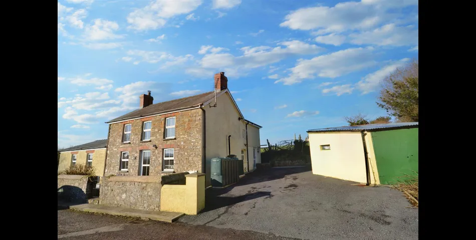Detached Four Bedroom House, Carmathen