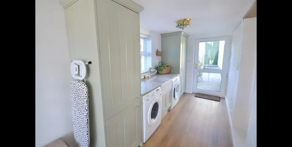 Detached Four Bedroom House, Carmathen