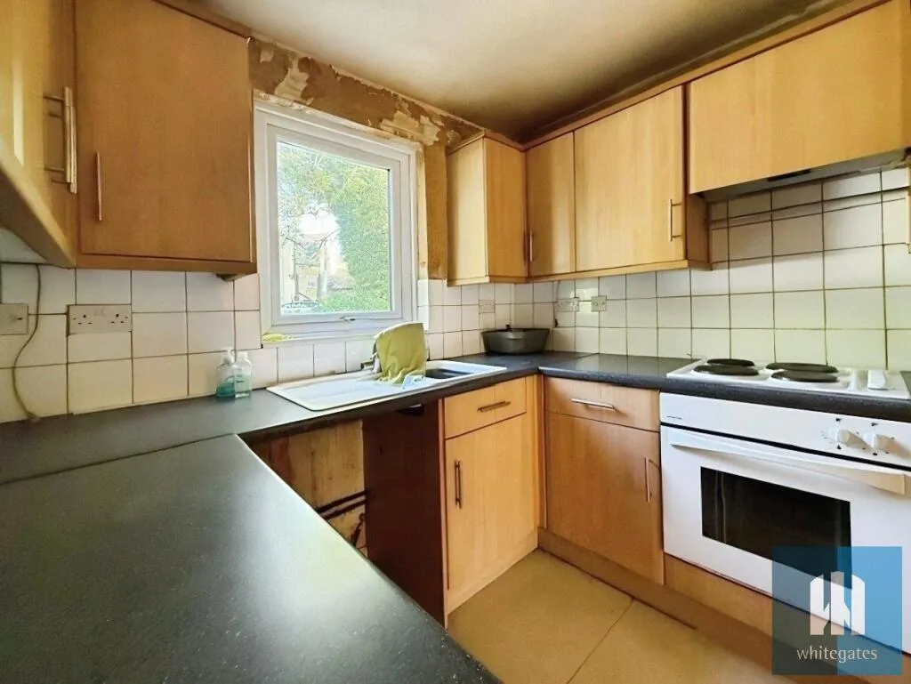 2 bed House