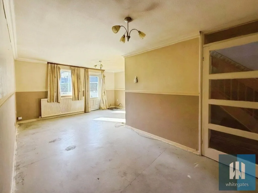2 bed House