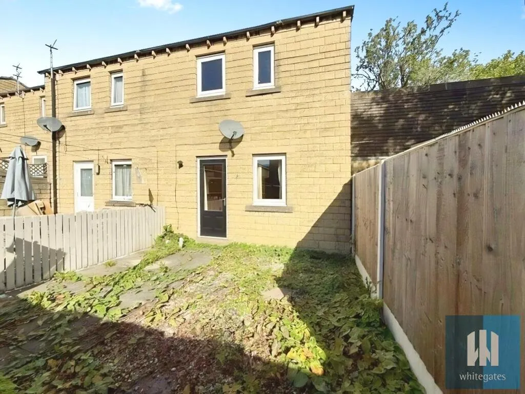 2 bed House