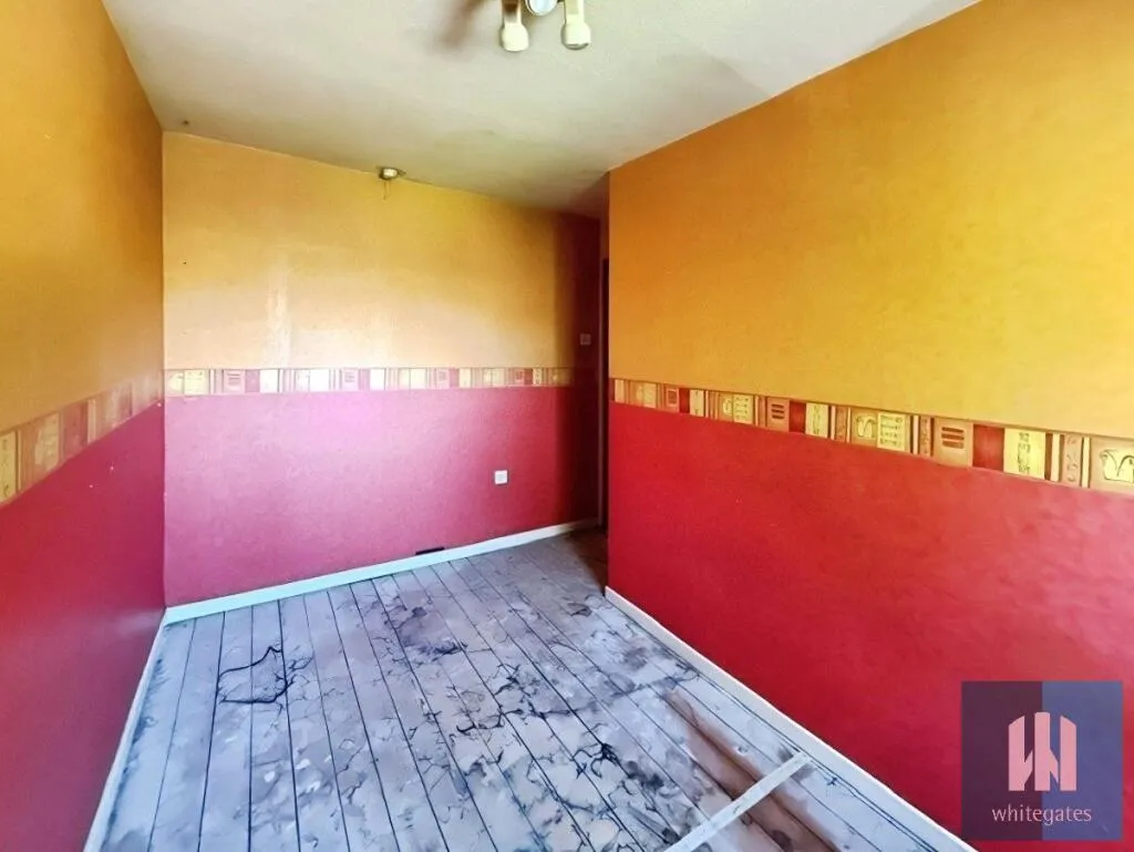 2 bed House