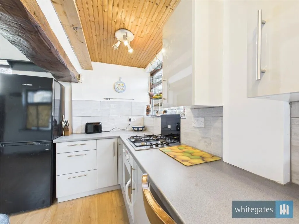 2 bed End of Terrace