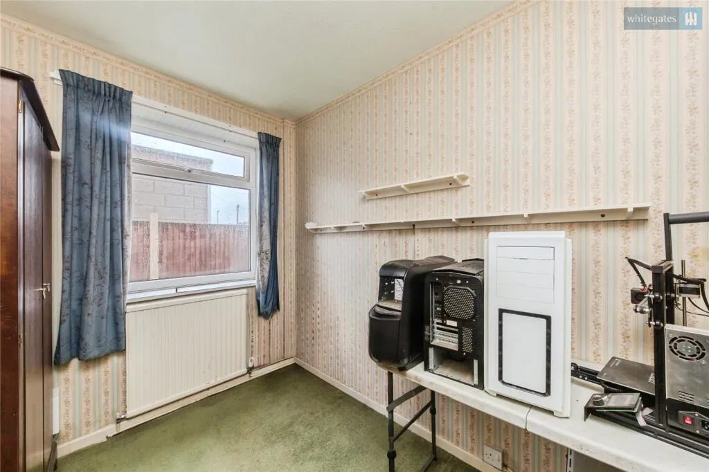 3 bed Semi-Detached Bungalow