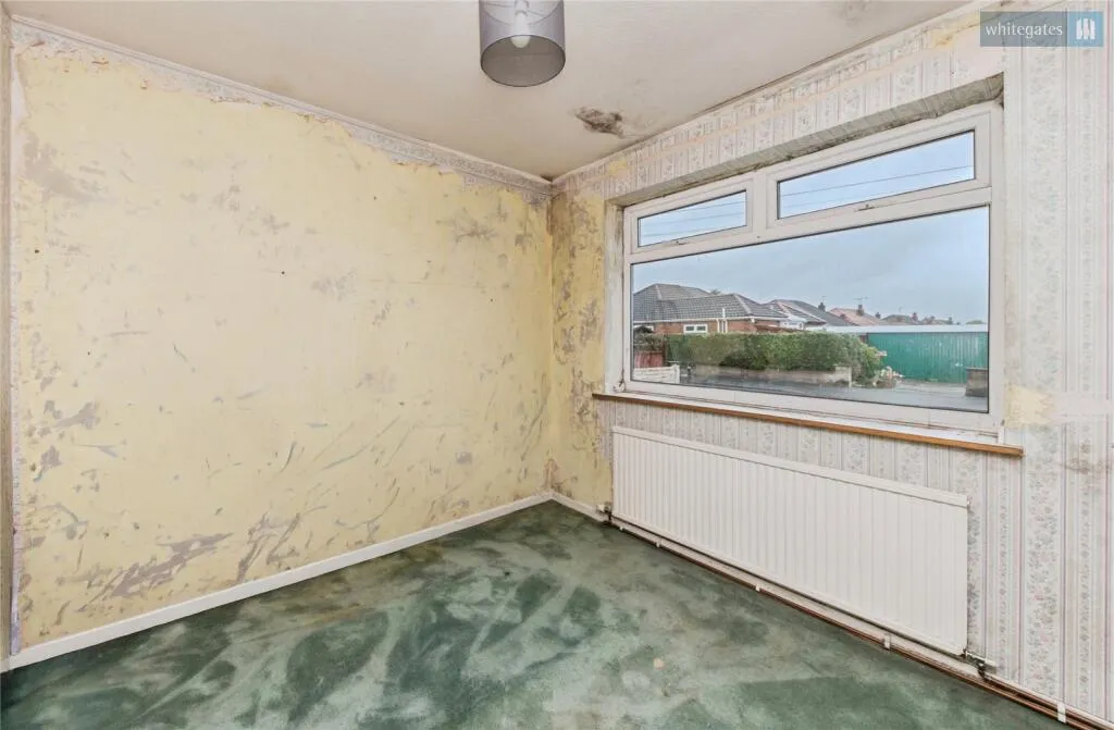 3 bed Semi-Detached Bungalow