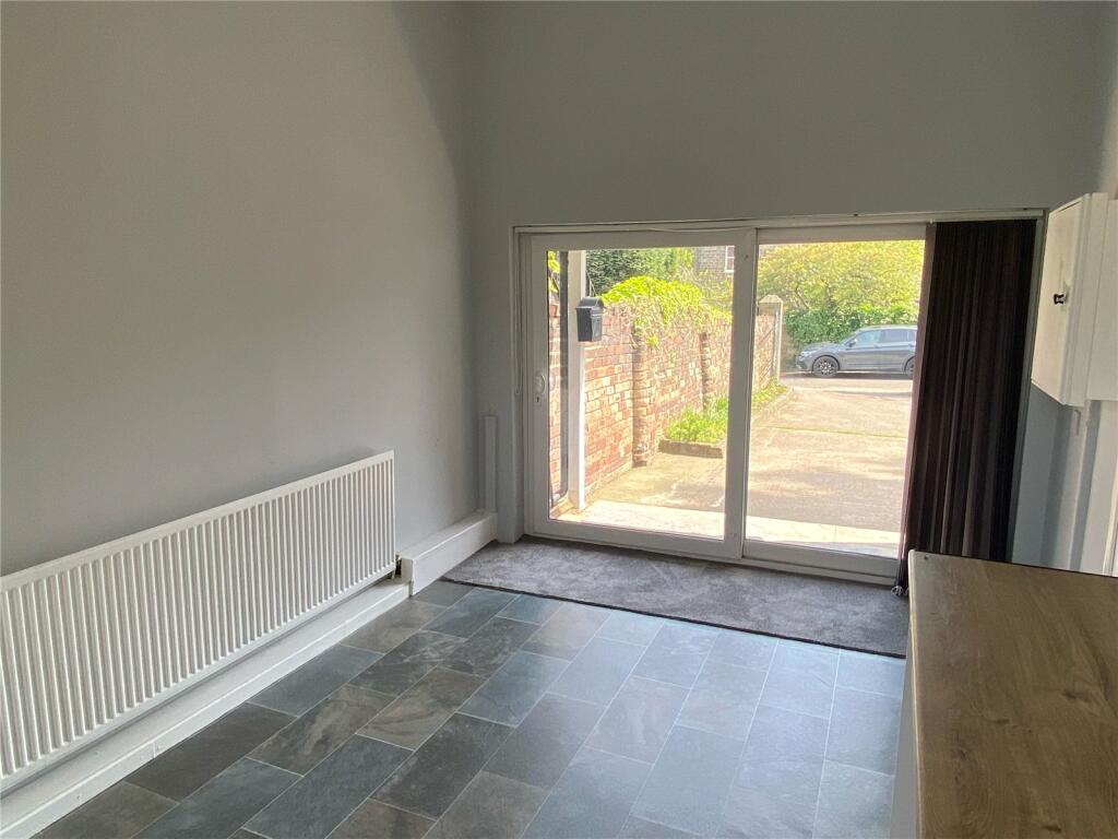 2 bed Terraced