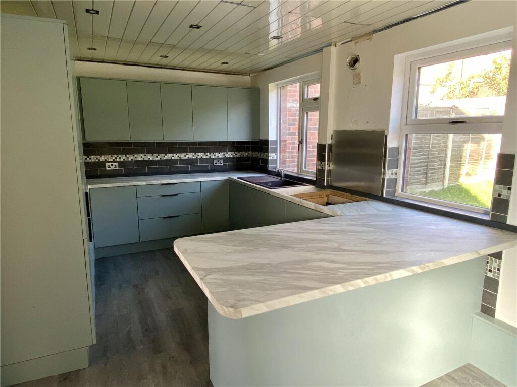 3 bed Semi-Detached
