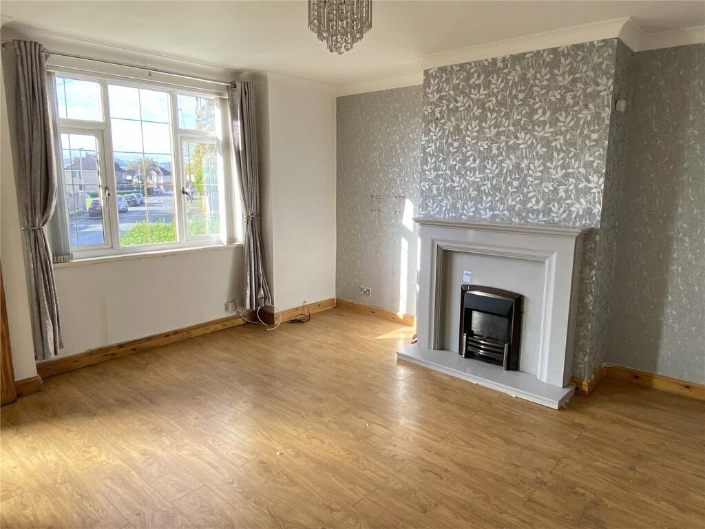 3 bed Semi-Detached