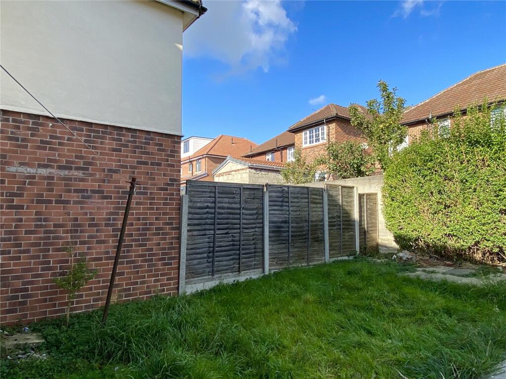 3 bed Semi-Detached
