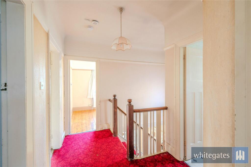 4 bed Semi-Detached