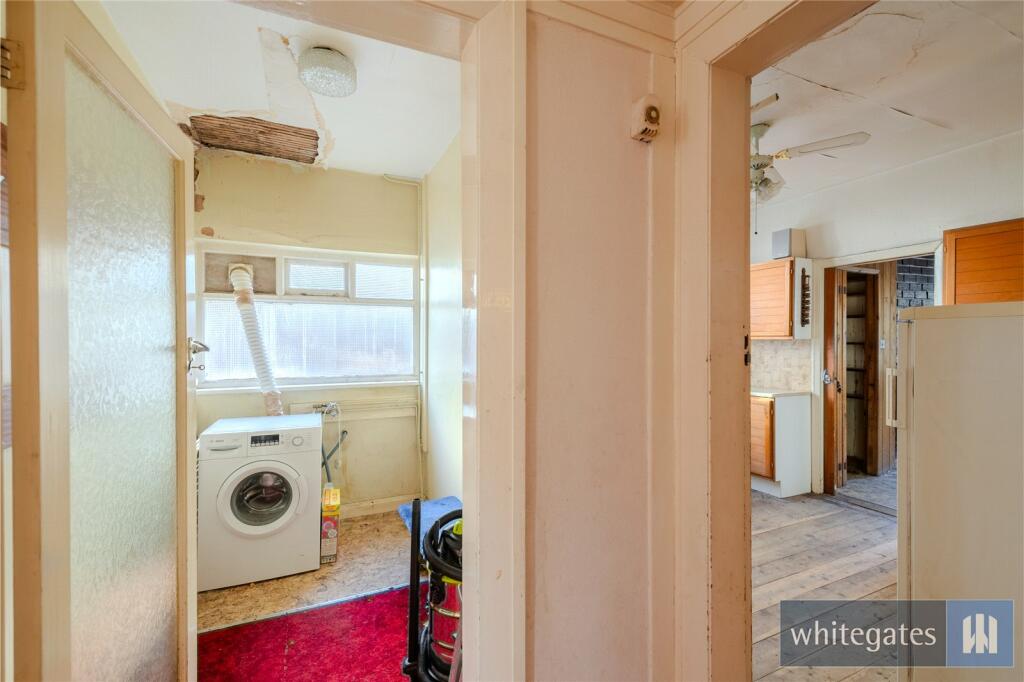 4 bed Semi-Detached