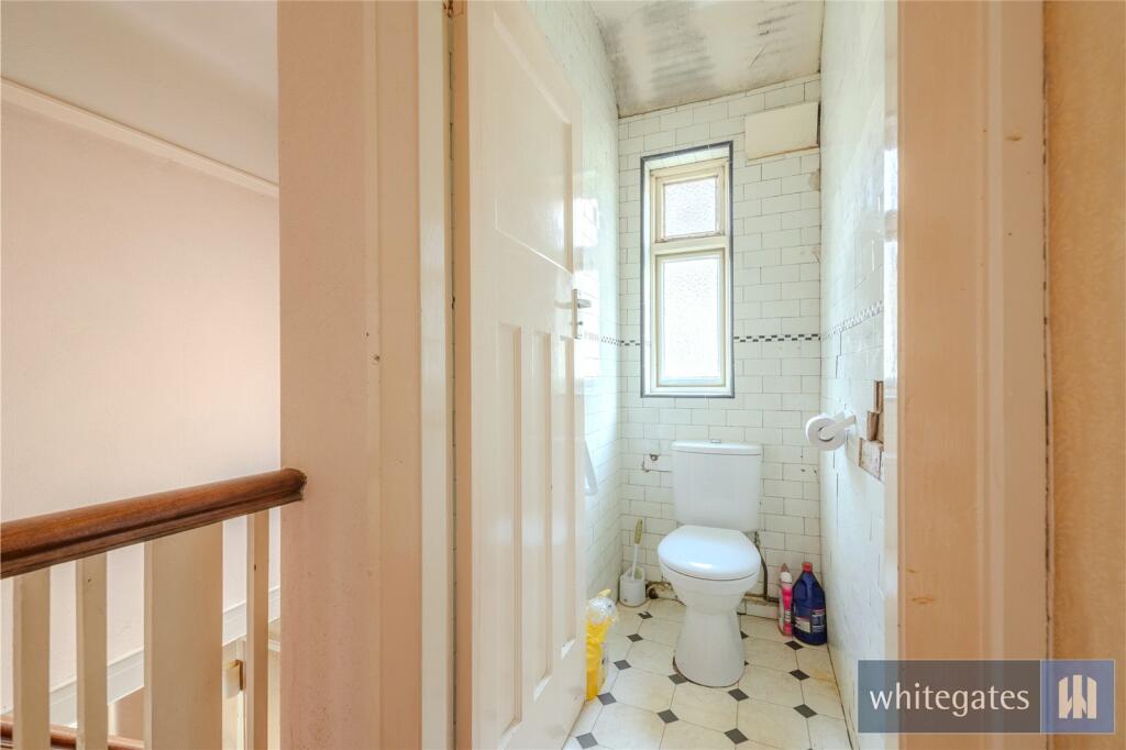 4 bed Semi-Detached