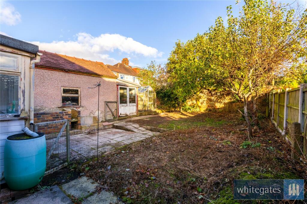 4 bed Semi-Detached