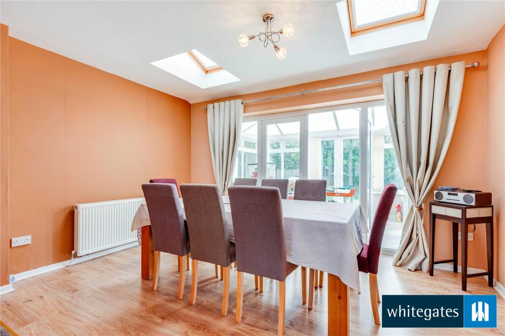 6 bed Semi-Detached