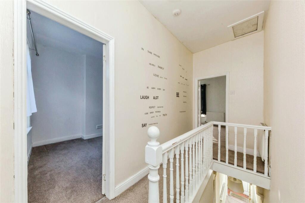 2 bed Terraced