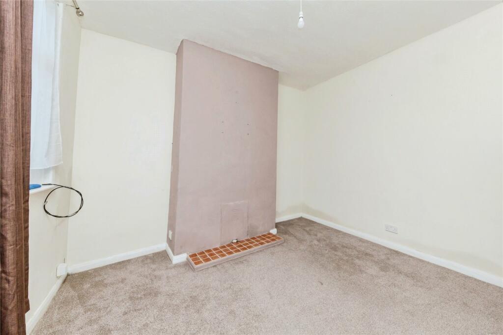 2 bed Terraced