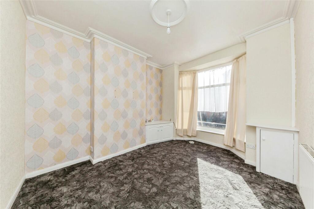 2 bed Terraced