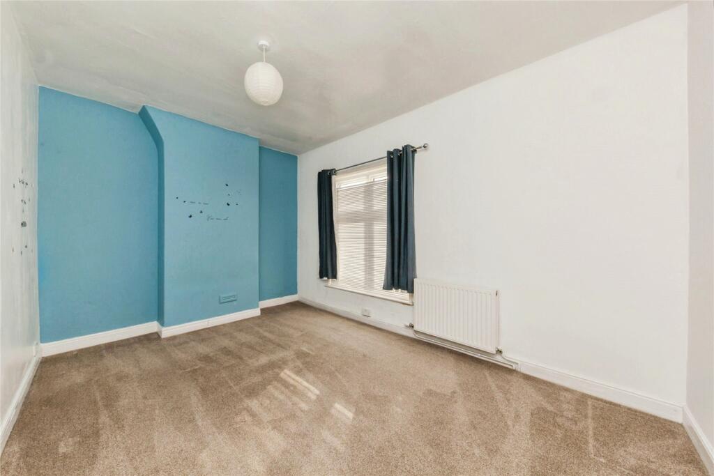 2 bed Terraced