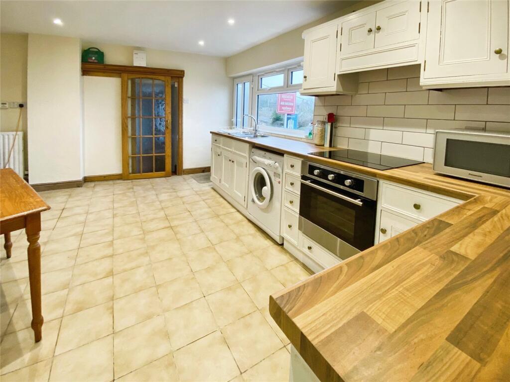 3 bed Semi-Detached