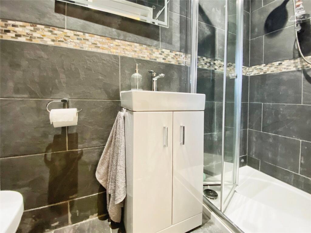 3 bed Semi-Detached