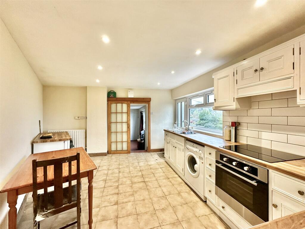 3 bed Semi-Detached