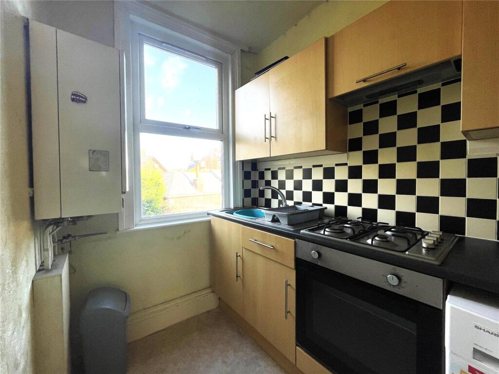 4 bed Terraced