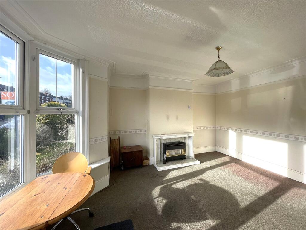 4 bed Terraced