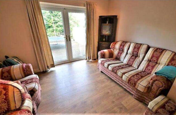 5 bed Semi-Detached