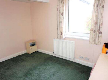 5 bed Semi-Detached