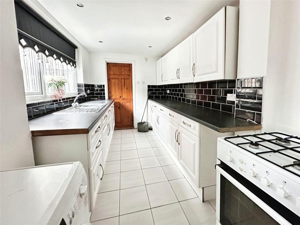 3 bed Terraced