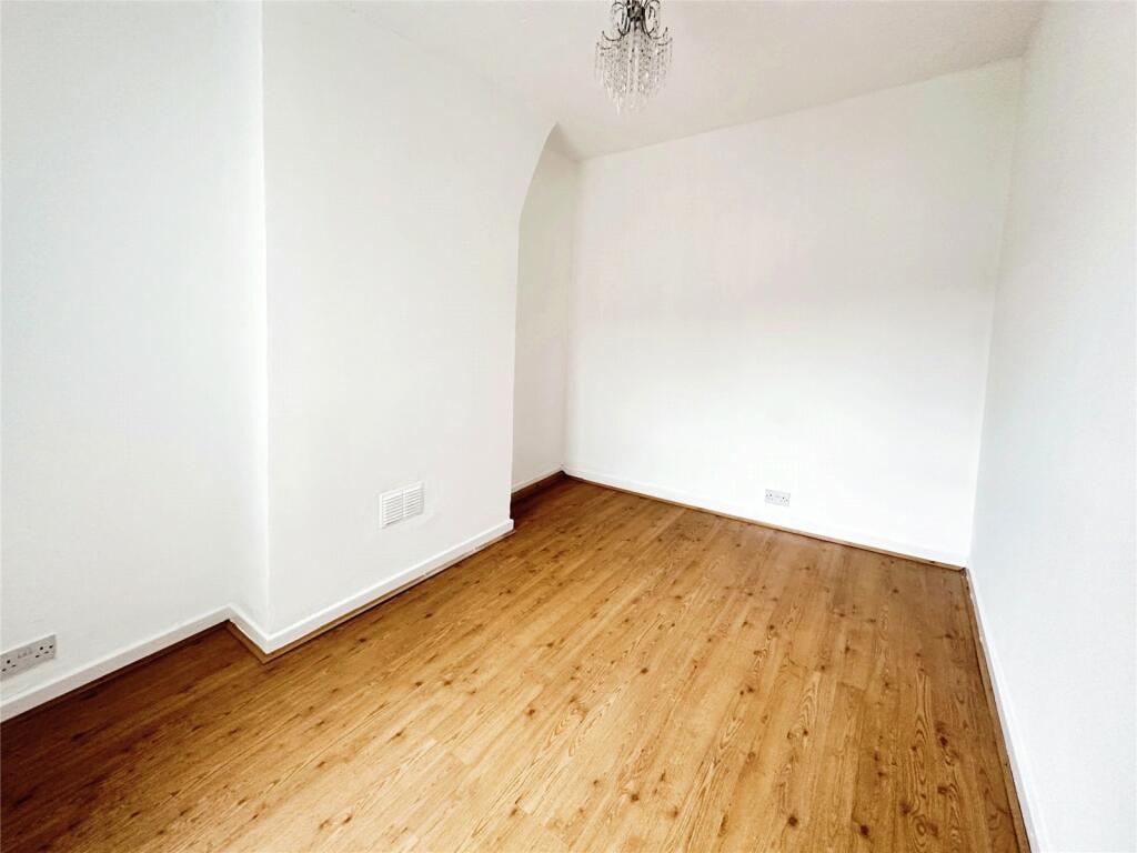 3 bed Terraced
