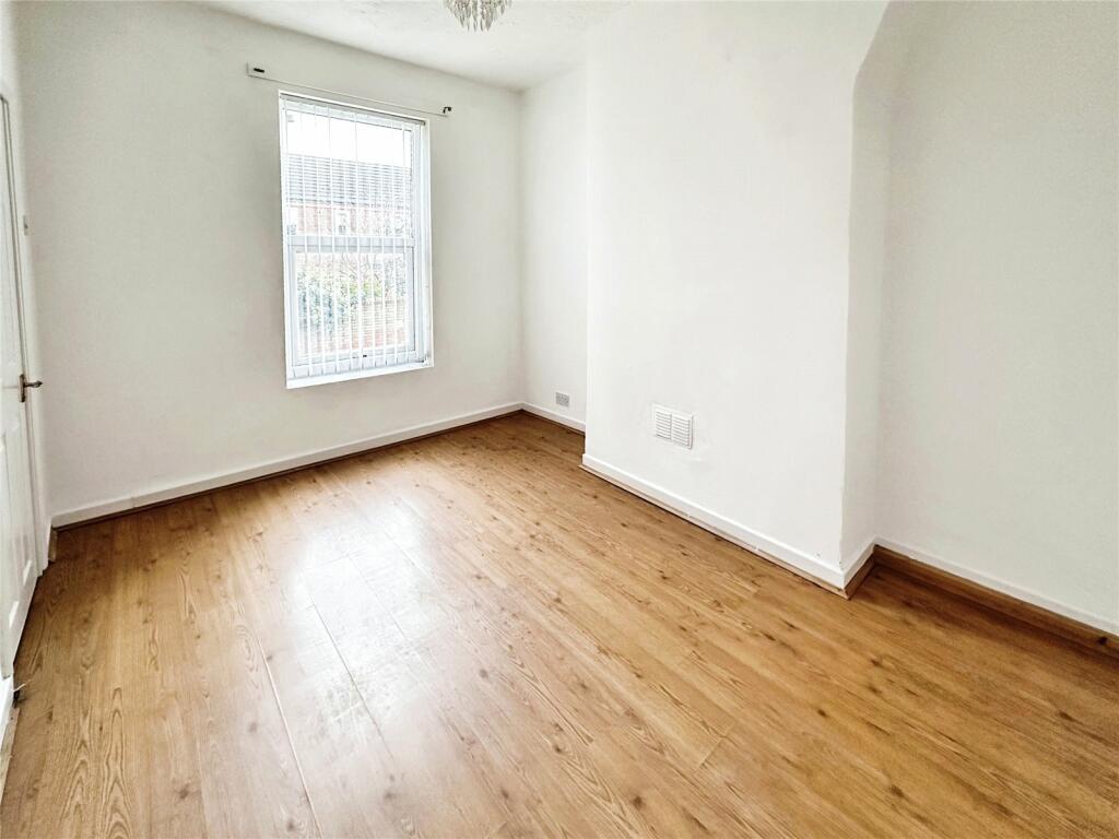 3 bed Terraced