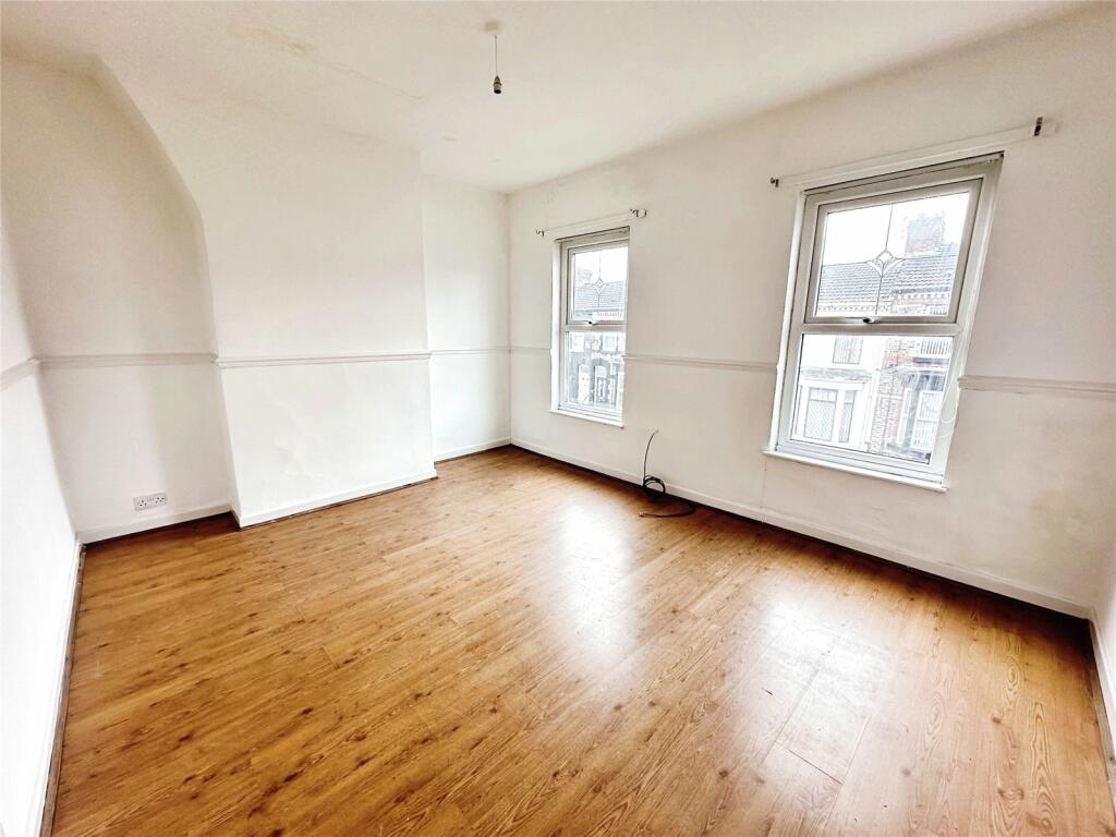 3 bed Terraced
