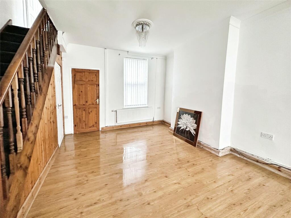 3 bed Terraced