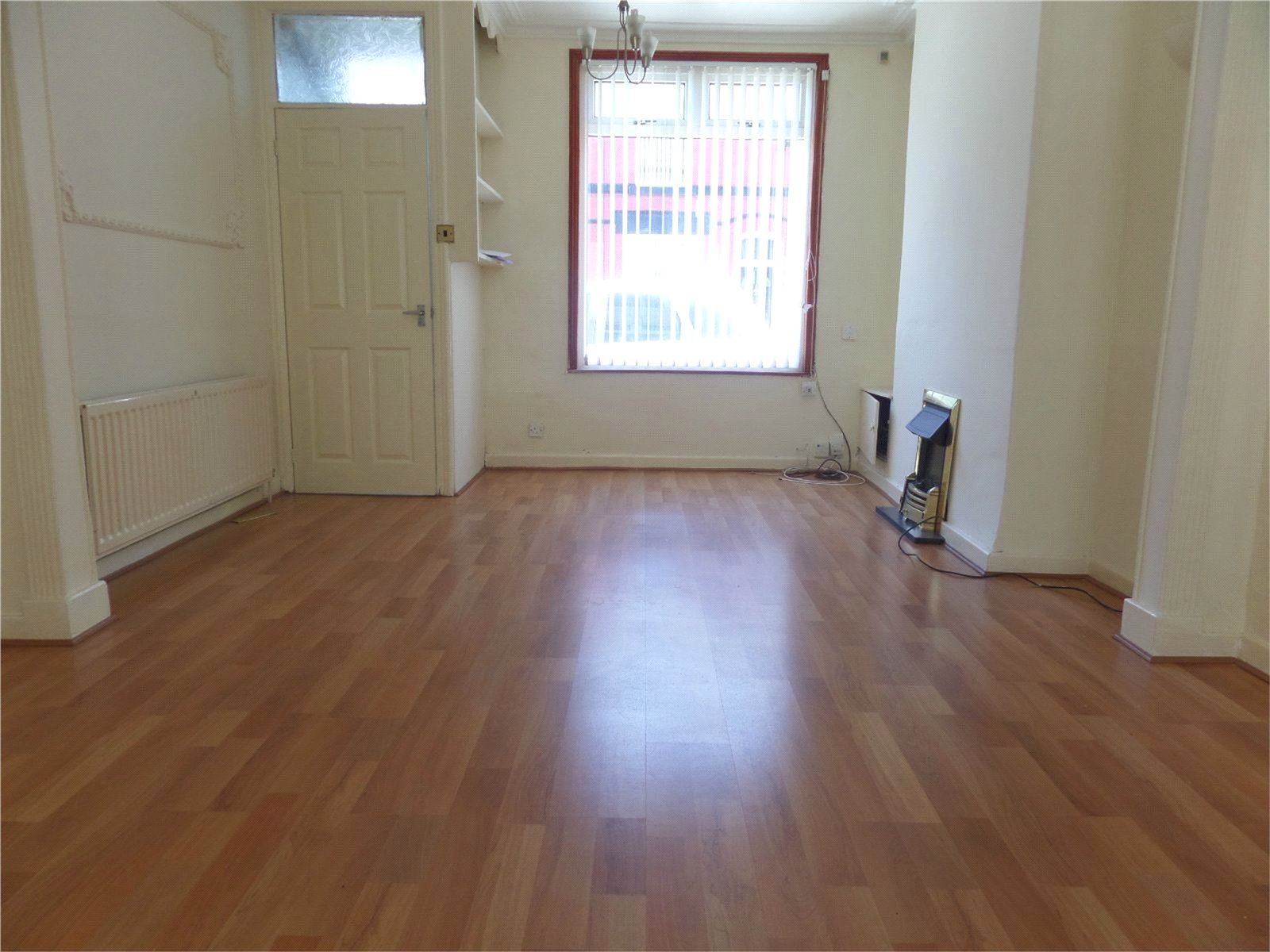 2 bed House