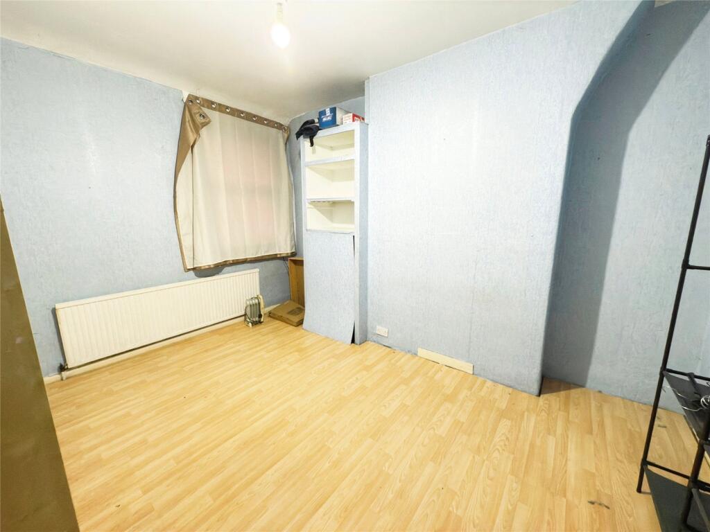 3 bed Terraced
