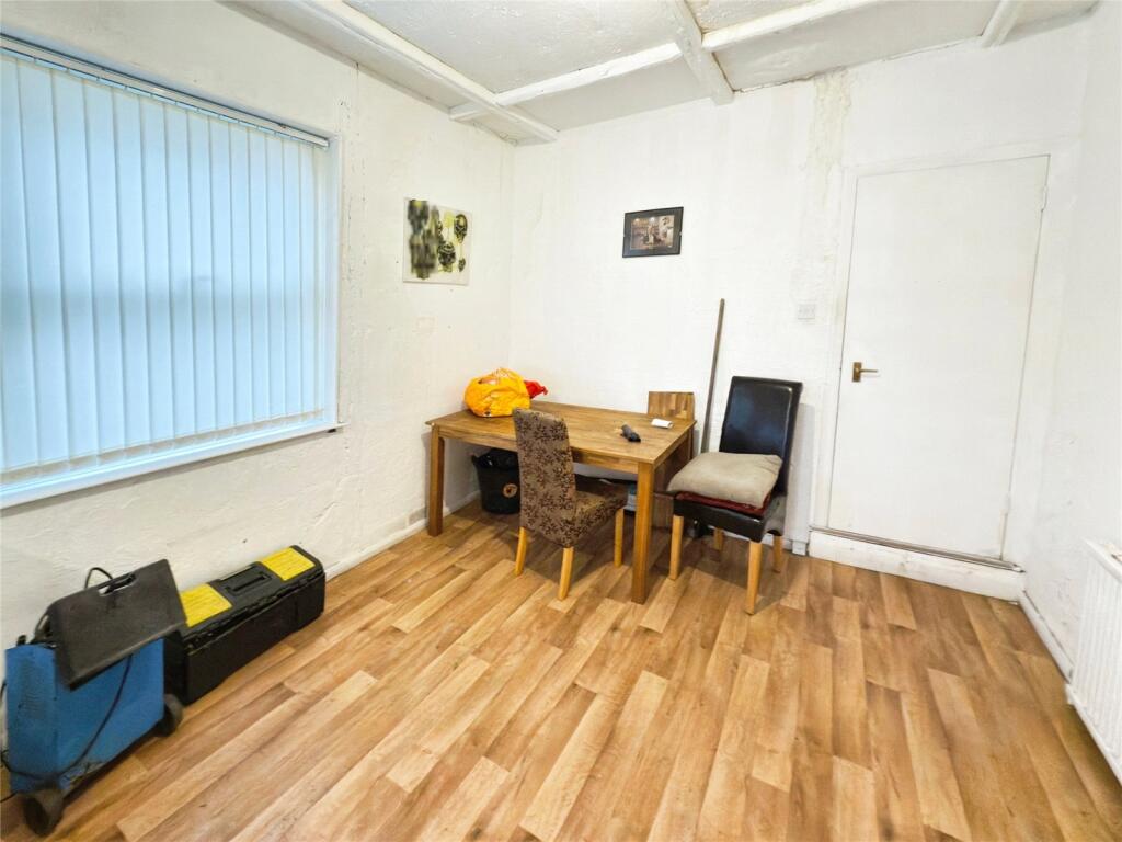 3 bed Terraced