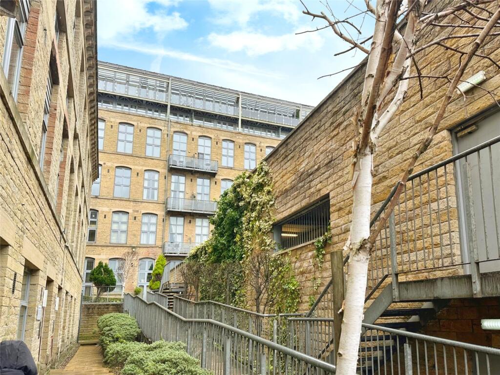 2 bed Apartment