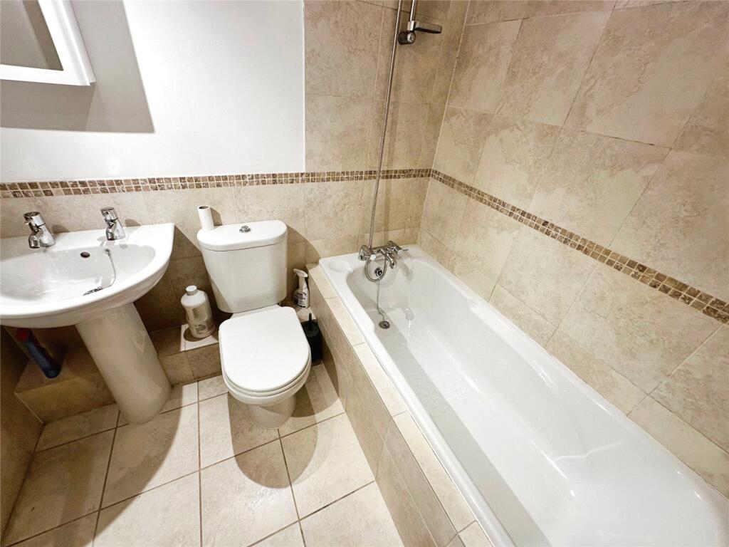 2 bed Apartment