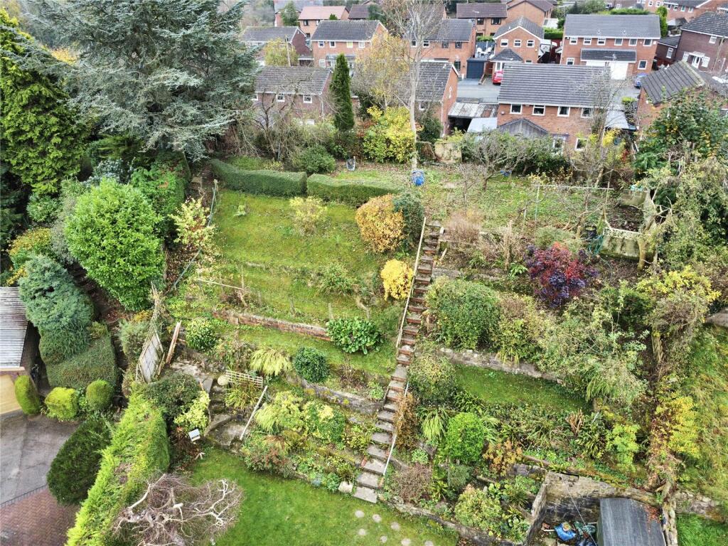 2 bed Detached Bungalow