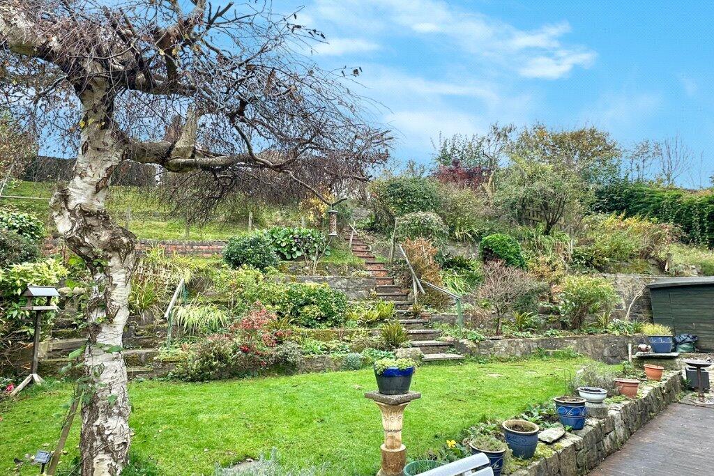 2 bed Detached Bungalow