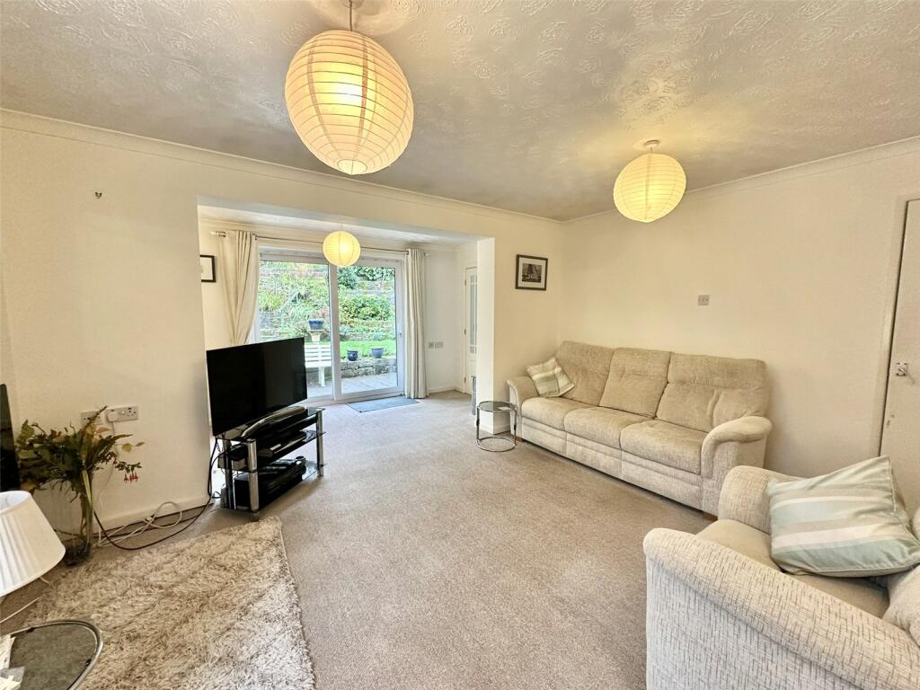 2 bed Detached Bungalow